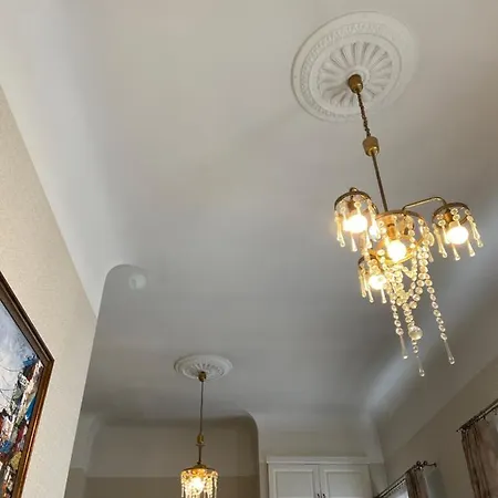 Elegant In Historical Centre & Free Locked Parking Appartamento Riga