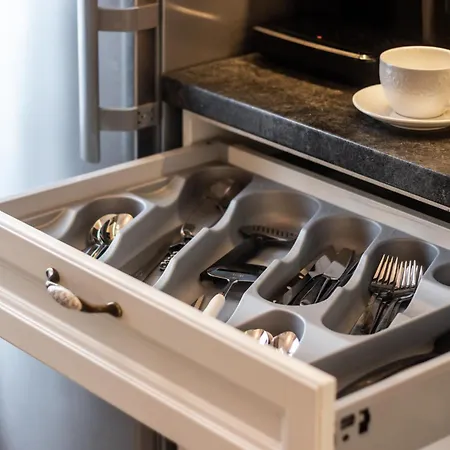 Elegant In Historical Centre & Free Locked Parking Appartamento