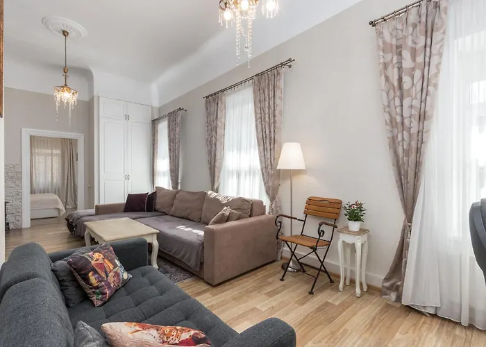 Elegant In Historical Centre & Free Locked Parking Appartamento *