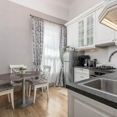 Elegant In Historical Centre & Free Locked Parking 아파트 리가